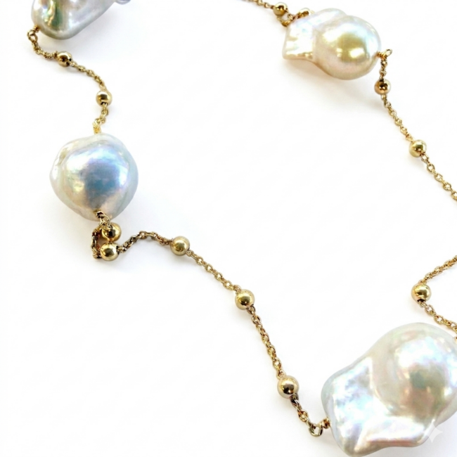 Elegancia Orgánica: Collar de Perlas Barrocas y Oro chapado en plata de ley.